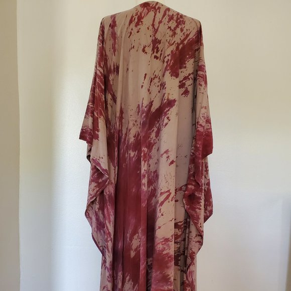 ******* SOLD **********  NEW Silk Caftan - Picture 11 of 16